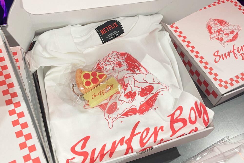 サーファーボーイピザのTシャツ可愛すぎ！